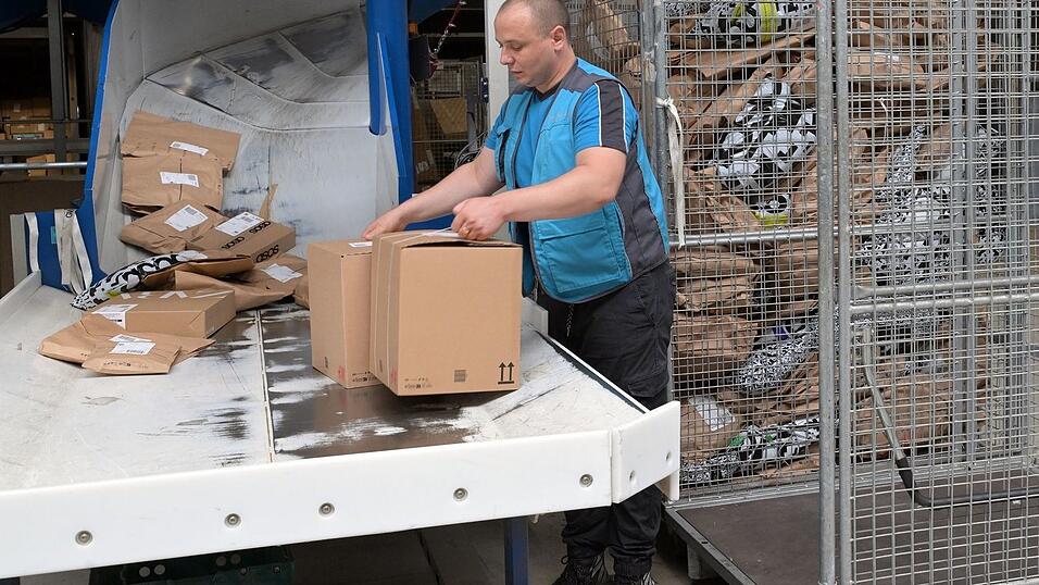 Zu den Branchen, in denen besonders viele ukrainische M&auml;nner hierzulande besch&auml;ftigt sind, z&auml;hlen Verkehr und Logistik, Produktion und Technik sowie das Baugewerbe. (Archivfoto)