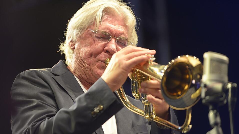 Impressionen vom Auftritt von den German Jazz Masters. Foto: Ulli Scharrer/ Mathias Adam