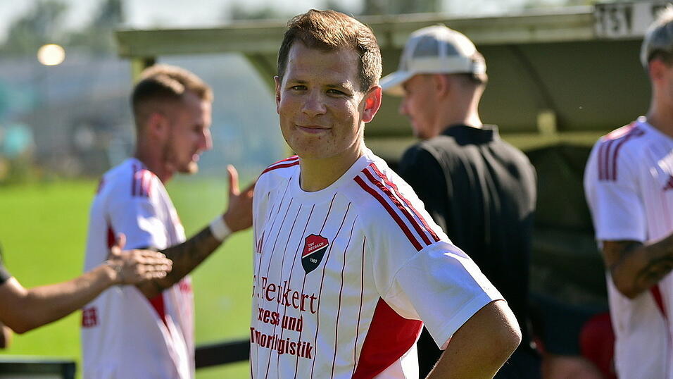 Am 21. September 2025 kam Tobias Biermeier zu seinem Comeback nach dreieinhalb Jahren, es sollte der letzte Einsatz für ihn gewesen sein. Am 21. September 2025 kam Tobias Biermeier zu seinem Comeback nach dreieinhalb Jahren, es sollte der letzte Einsatz für ihn gewesen sein.