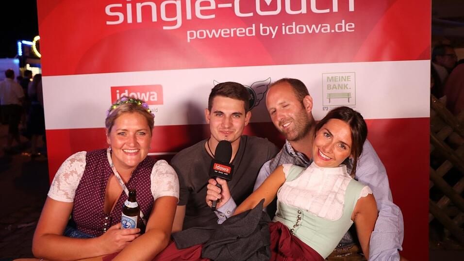 Wer wird Mister und Miss Single Couch 2018? Die Entscheidung liegt bei Euch! (Symbolbild) Wer wird Mister und Miss Single Couch 2018? Die Entscheidung liegt bei Euch! (Symbolbild)