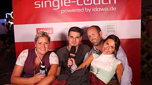 Wer wird Mister und Miss Single Couch 2018? Die Entscheidung liegt bei Euch! (Symbolbild)