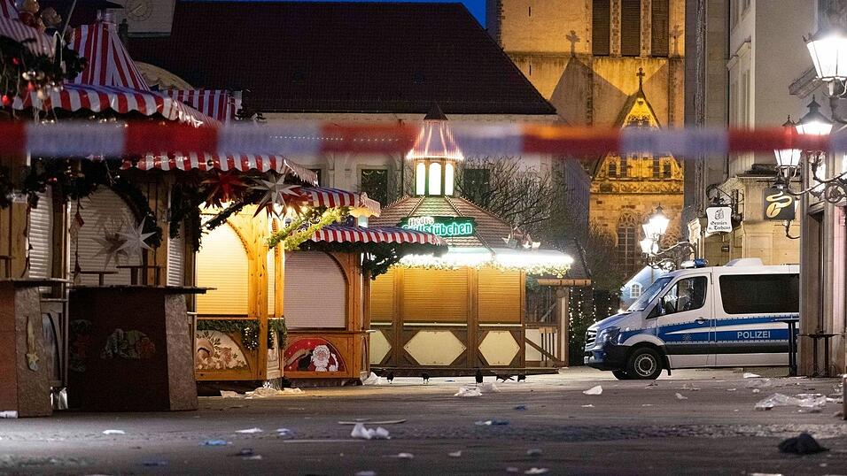 Im Dezember 2024 fuhr ein Mann aus Saudi-Arabien, mit einem Auto in eine Menschenmenge auf einem Weihnachtsmarkt in Magdeburg. Der Attentäter hatte sich bereits früher radikal in den sozialen Netzwerken geäußert und auch gegenüber Behörden gedroht. (Archivbild)