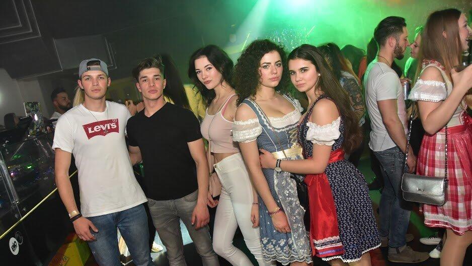 Die Partybilder vom Wochenende 5. und 6. Mai 2017 aus dem Stars in Landshut. Die Partybilder vom Wochenende 5. und 6. Mai 2017 aus dem Stars in Landshut.