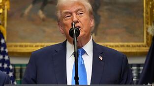 Trump hat die Antifa-Bewegung als Terrororganisation eingestuft. Trump hat die Antifa-Bewegung als Terrororganisation eingestuft.