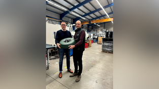 Karsten Eibach (l.) und Thomas Wittenbauer bleiben trotz rückläufiger Geschäftszahlen optimistisch. Karsten Eibach (l.) und Thomas Wittenbauer bleiben trotz rückläufiger Geschäftszahlen optimistisch.