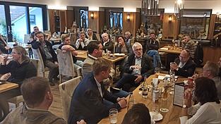 Gastronomen und Politiker trafen sich im Hotel Adam-Bräu in Bodenmais.