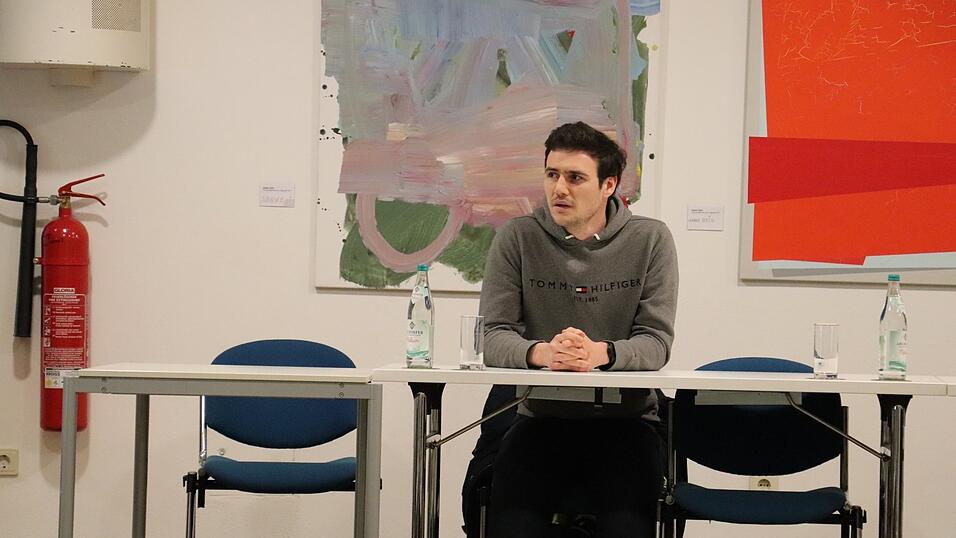 Architekt Oliver K&ouml;rner stellte die Planung vor.