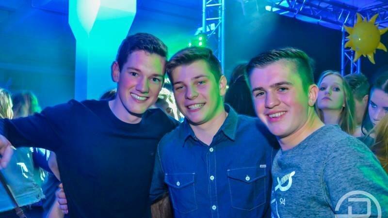 Gleich bei der Eröffnung platzte die neue Diskothek Peggy P. aus allen Nähten. Gleich bei der Eröffnung platzte die neue Diskothek Peggy P. aus allen Nähten.