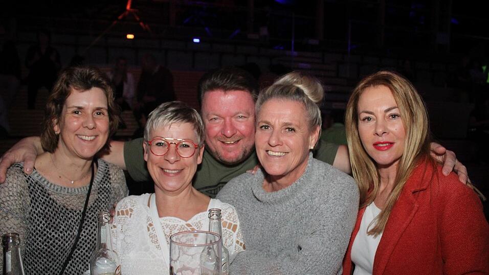 Auf der Eskara &Uuml;30-Party in Essenbach war wieder viel los.