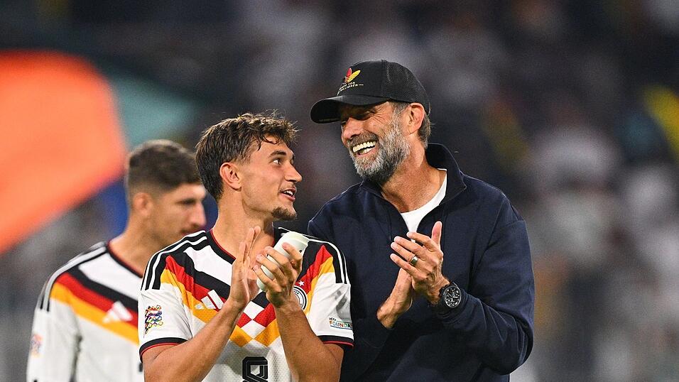 Jürgen Klopp konnte gegen Serbien den ersten Sieg als DFB-Coach feiern. Jürgen Klopp konnte gegen Serbien den ersten Sieg als DFB-Coach feiern.