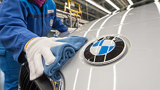 Die Krise um den niederländischen Chiphersteller Nexperia hält die deutschen Autohersteller in Atem.