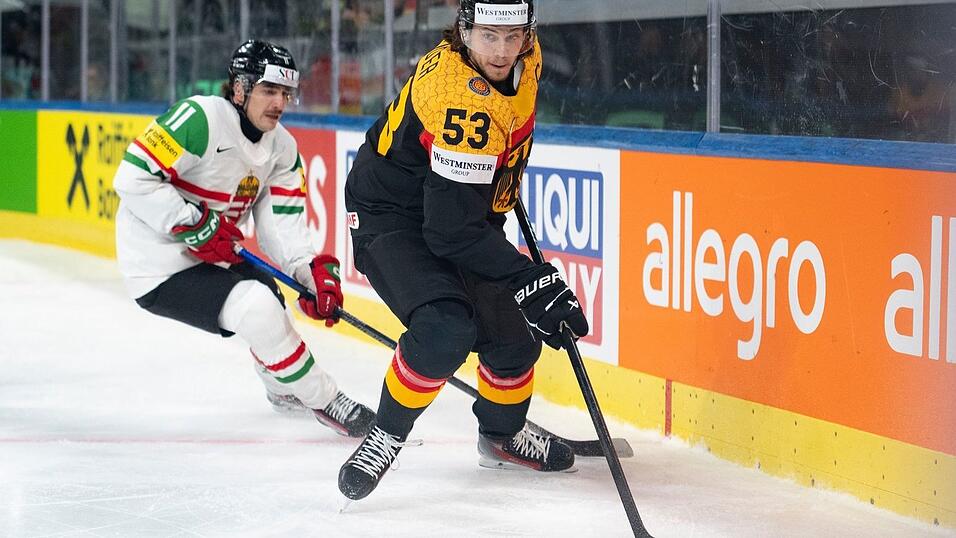 Für NHL-Star Moritz Seider und die Eishockey-Nationalmannschaft gibt es bei der WM in der Schweiz erstmals drei Punkte. Für NHL-Star Moritz Seider und die Eishockey-Nationalmannschaft gibt es bei der WM in der Schweiz erstmals drei Punkte.