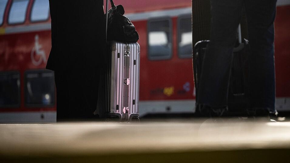 Immer wieder kommt es zum Diebstahl von Reisegep&auml;ck. (Illustration)