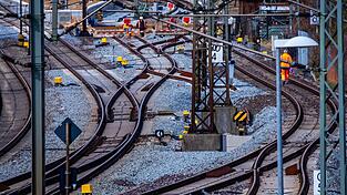 Bei der Bahn gibt es auch in den nächsten Jahren viele Baustellen. Bei der Bahn gibt es auch in den nächsten Jahren viele Baustellen.
