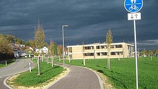 Die B&uuml;rger wurden bei der Versammlung &uuml;ber die Projekte der letzten Zeit in Kenntnis gesetzt. Dazu geh&ouml;rt auch der neue Geh- und Radweg von Pfaffenberg bis zum Rathaus.