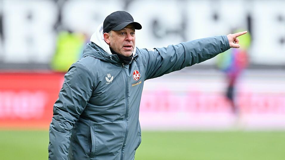 Kaiserslauterns Trainer Markus Anfang warnt trotz der Tabellensituation vor dem SSV Jahn Regensburg.