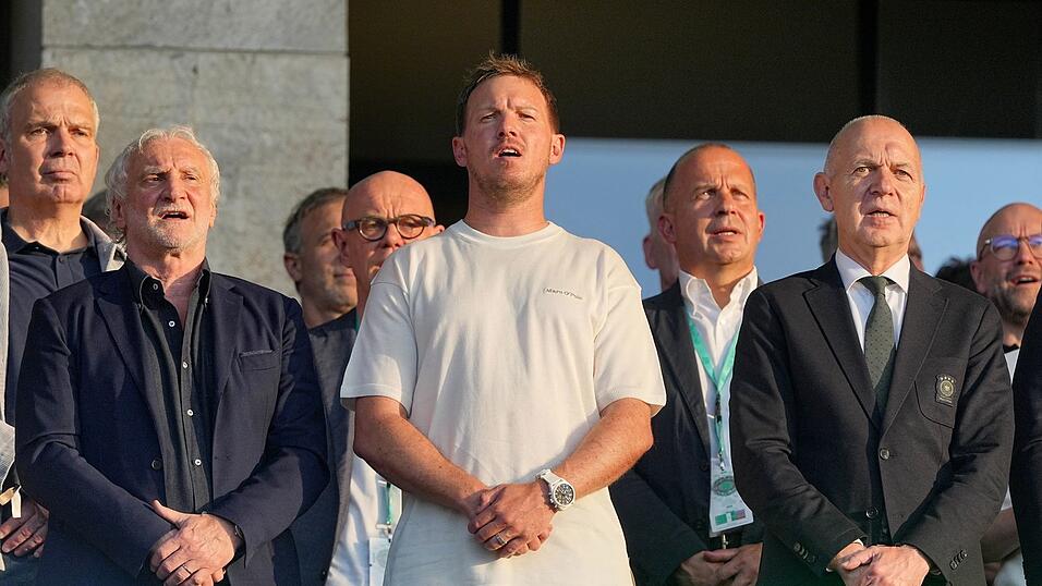 Beim Pokalfinale im Mai war die Welt für die DFB-Führungscrew noch in Ordnung. (Archivbild) Beim Pokalfinale im Mai war die Welt für die DFB-Führungscrew noch in Ordnung. (Archivbild)