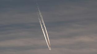 In Indonesien wird ein Flugzeug vermisst. (Symbolfoto)