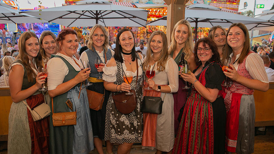 Die Partybilder von Dienstag, 16. August 2022, aus dem Festzelt Krönner.
