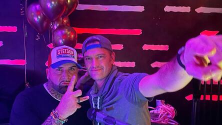 Die passenden Beats liefern DJ Maabee (l.) und Saxophonist Kapitän Holz.