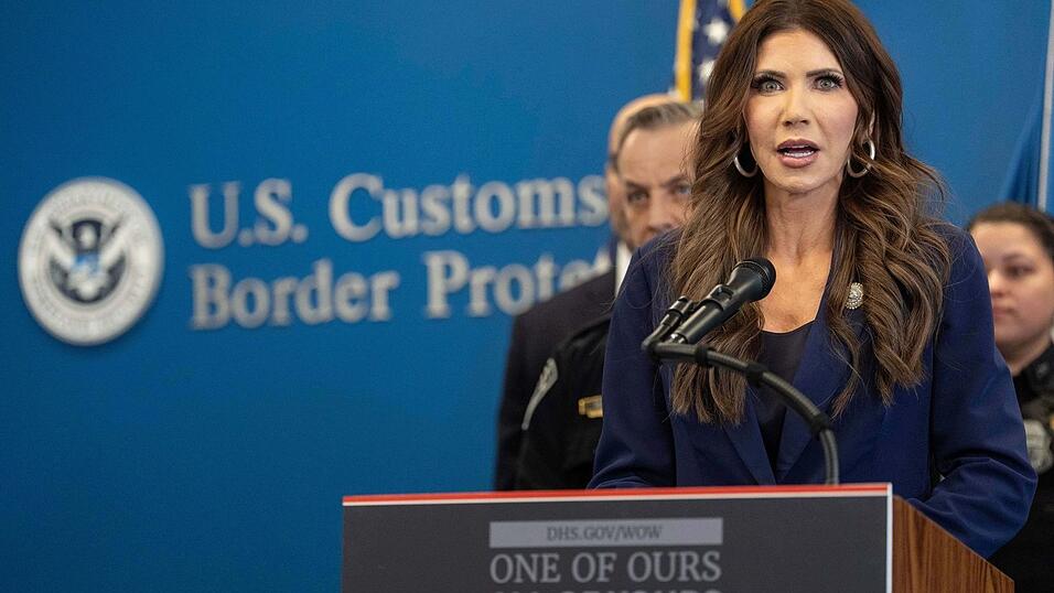 Als erste Ministerin der aktuellen Trump-Regierung muss US-Heimatschutzministerin Kristi Noem gehen. (Archivfoto)