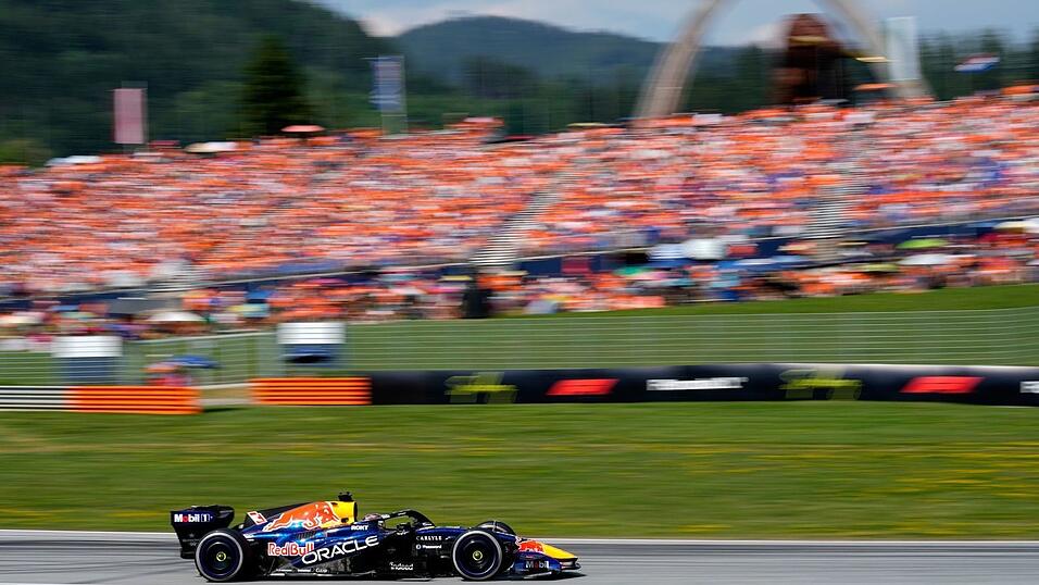 Max Verstappen war vor vielen niederl&auml;ndischen Fans zufrieden mit Platz zwei.