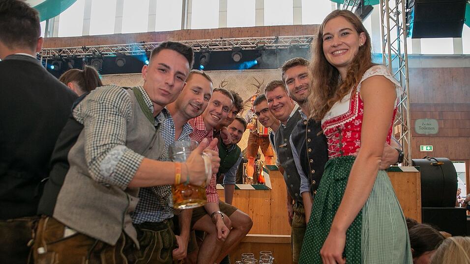 Die Partybilder vom Freitag, 12. August 2022, aus dem Festzelt Weckmann.