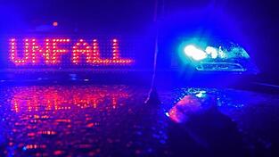 Auf der A3 bei Aicha vorm Wald hat sich am Samstagabend ein Unfall ereignet. (Symbolbild) Auf der A3 bei Aicha vorm Wald hat sich am Samstagabend ein Unfall ereignet. (Symbolbild)