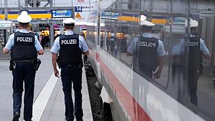 Rund 270 Beamtinnen und Beamten waren am Wochenende bei der Aktion unter anderem Münchner Hauptbahnhof im Einsatz. (Symbolbild)