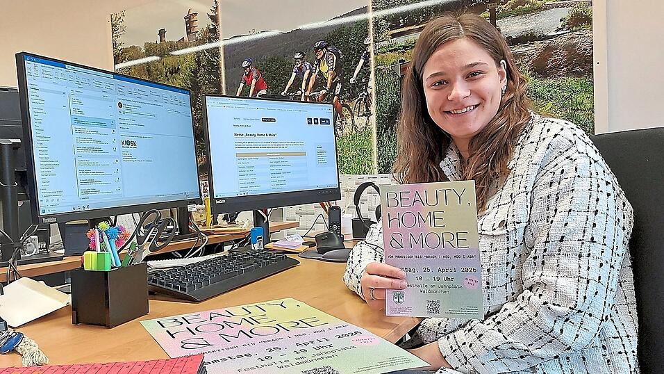 Bei Anna Ro&szlig;mann im Tourismus- und Kulturamt laufen die F&auml;den f&uuml;r die &bdquo;Beauty, Home & More&ldquo;-Messe zusammen; gemeinsam mit Leiterin Manuela Schmidt k&uuml;mmert sie sich um die Organisation.