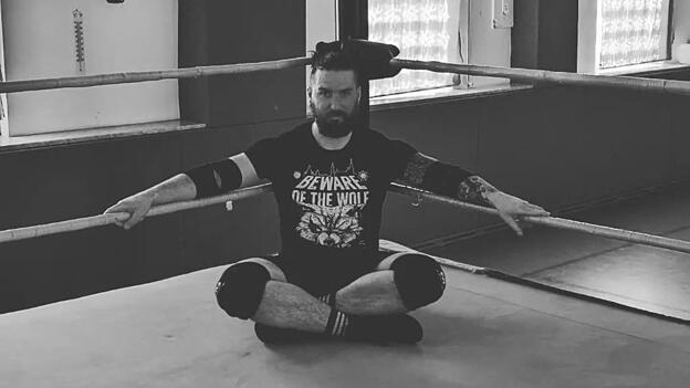 Oktobers Ringpose. An die hundert Matches hat der Bayerw&auml;ldler schon hinter sich.