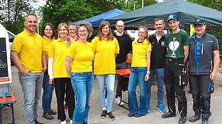 Der Montessori-Förderverein kümmerte sich um die Verpflegung. Der Montessori-Förderverein kümmerte sich um die Verpflegung.
