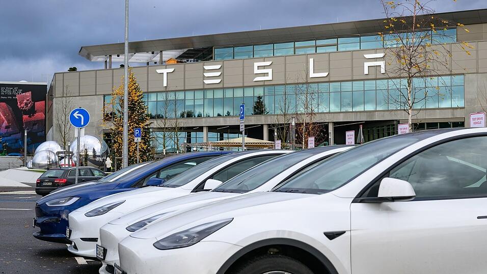 Im Tesla-Werk nahe Berlin wird ein neuer Betriebsrat gewählt – es geht aber um mehr. (Symbolbild) Im Tesla-Werk nahe Berlin wird ein neuer Betriebsrat gewählt – es geht aber um mehr. (Symbolbild)