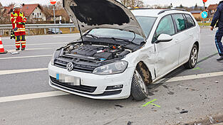 Den Sachschaden sch&auml;tzt die Polizei auf etwa 30.000 Euro.