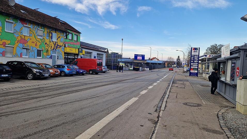 Ein Zeuge hatte in einer Januarnacht drei maskierte M&auml;nner in der Straubinger Stra&szlig;e in Landau beobachtet. (Archivfoto)