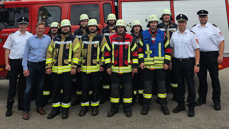 Auch die 72. L&ouml;schgruppe legte die Pr&uuml;gung erfolgreich ab.