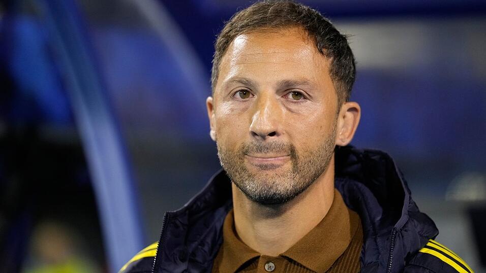 Domenico Tedesco ist in Bologna freigestellt worden. (Archivbild) Domenico Tedesco ist in Bologna freigestellt worden. (Archivbild)