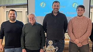 Bernhard Kellner, Xaver Hagn, Marcel Szabo, Daniel Laubmeier und Hans Georg Nebauer (v.l.) freuen sich auf zwei tolle Turniertage.