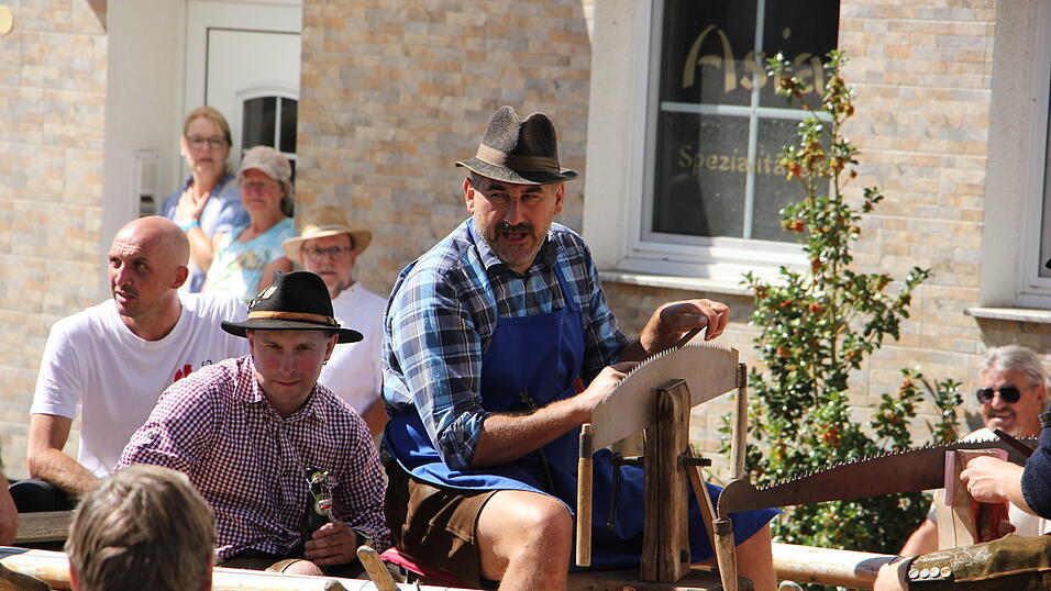 Der 35. Rosstag in Bad K&ouml;tzting. Bilder vom Festumzug &bdquo;Landwirtschaft und Handwerk von damals&ldquo;.