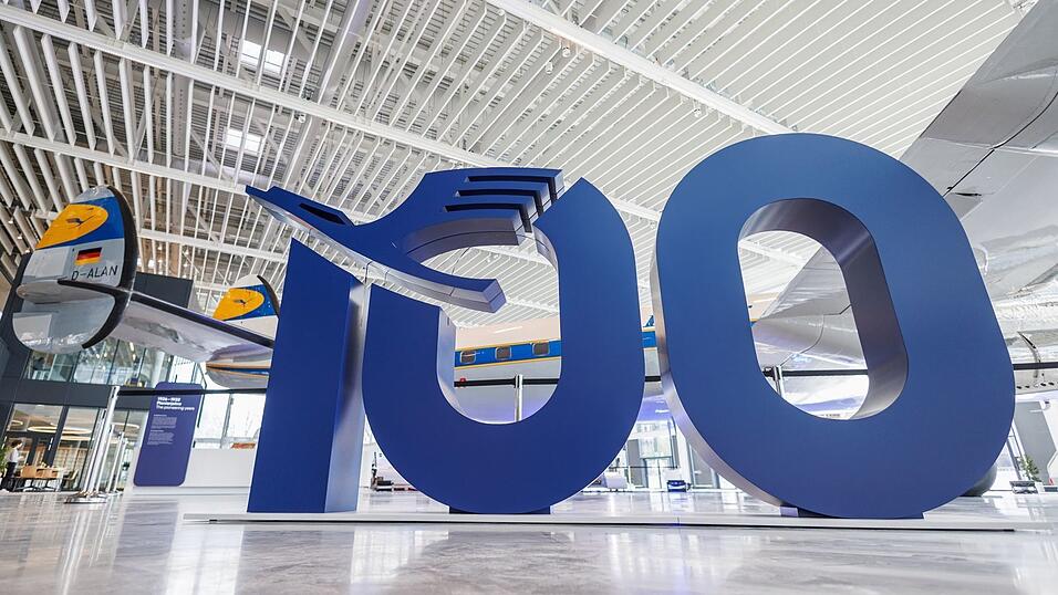 Auch im Jubil&auml;umsjahr bleiben die Passagiere der Lufthansa nicht von Streiks verschont.