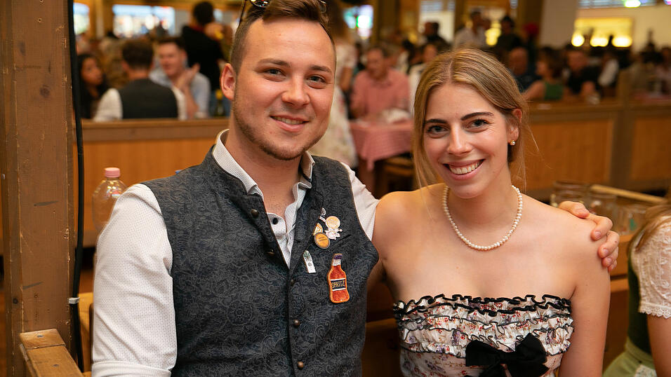 Die Partybilder vom Donnerstag, 14. August, aus dem Festzelt Krönner. Die Partybilder vom Donnerstag, 14. August, aus dem Festzelt Krönner.