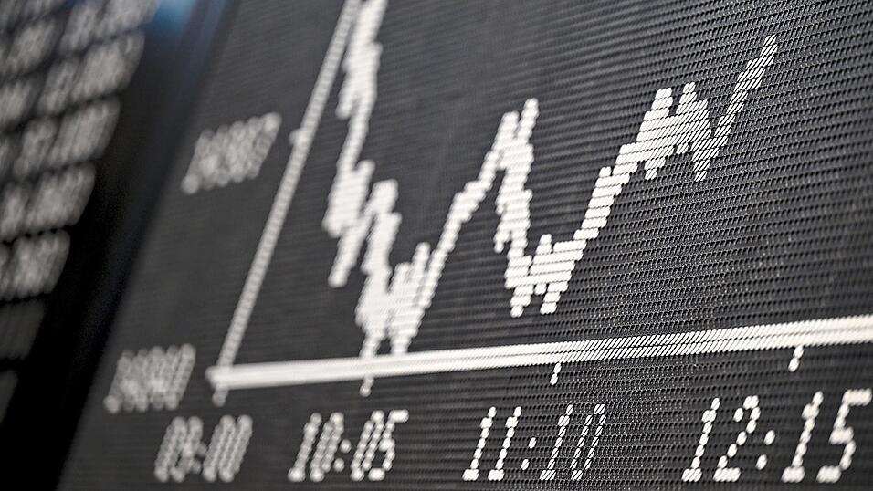 Nachdem Donald Trump einen sanften Ton gegen&uuml;ber Europa gew&auml;hlt hatte, gingen die Aktien wieder rauf, der Goldpreis runter.