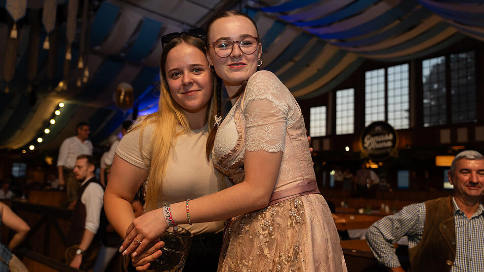 Die Partybilder vom Sonntag, 20. August 2023, aus dem Festzelt Wenisch. Die Partybilder vom Sonntag, 20. August 2023, aus dem Festzelt Wenisch.