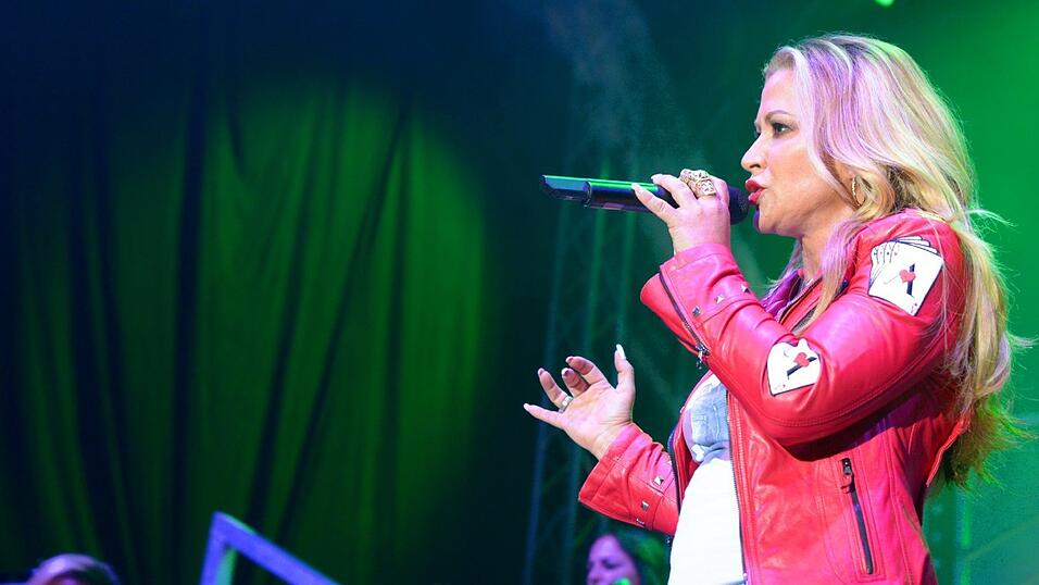 Anastacia rockte das Bluetone-Zelt. Anastacia rockte das Bluetone-Zelt.
