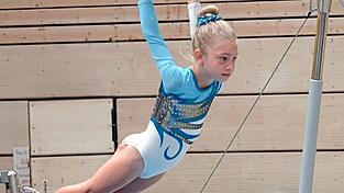 Charlotta Rehorik (Foto) qualifizierte sich, während Annelie Vogel nur knapp am Einzug in den Sichtungskader vorbeischrammte. Charlotta Rehorik (Foto) qualifizierte sich, während Annelie Vogel nur knapp am Einzug in den Sichtungskader vorbeischrammte.