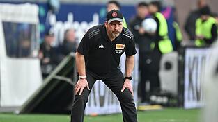 Der Trainer muss eine Sperre absitzen.