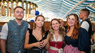 Die Partybilder vom Freitag, 14. August, aus dem Festzelt Wenisch. Die Partybilder vom Freitag, 14. August, aus dem Festzelt Wenisch.