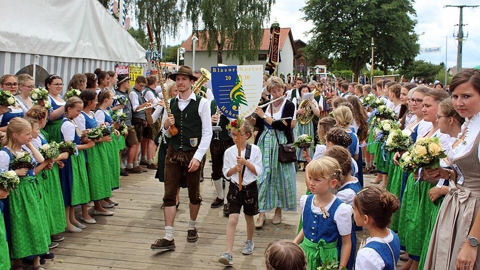 Die KLJB Kl&auml;ham-Oberergoldsbach feierte am Wochenende ihr 65-j&auml;hriges Gr&uuml;ndungsfest.