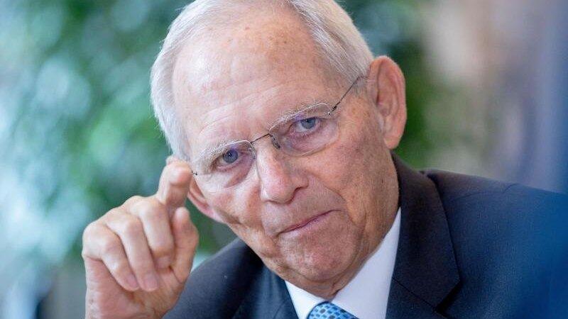 Wolfgang Schäuble (CDU), Bundestagspräsident, in einem Interview mit der Deutschen Presse-Agentur. Wolfgang Schäuble (CDU), Bundestagspräsident, in einem Interview mit der Deutschen Presse-Agentur.