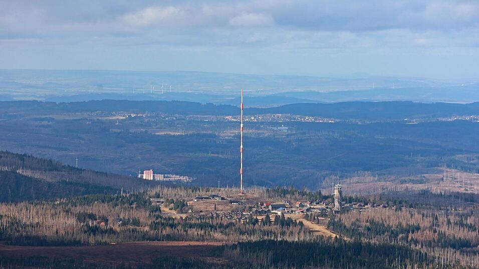 Den Harz teilt sich Sachsen-Anhalt mit Niedersachsen.